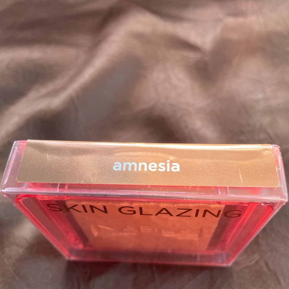 Nabla Skin Glaze - Picture 4 of 4